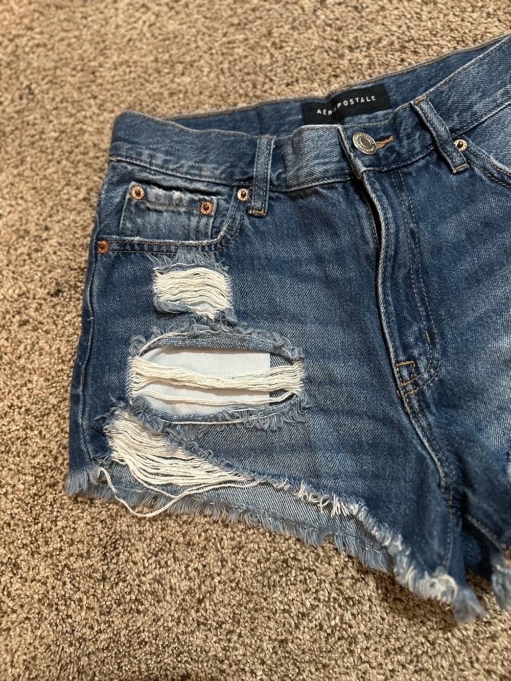 Aeropostale Ripped High-Waist Denim Shorts in Blue - Picture 3 of 9